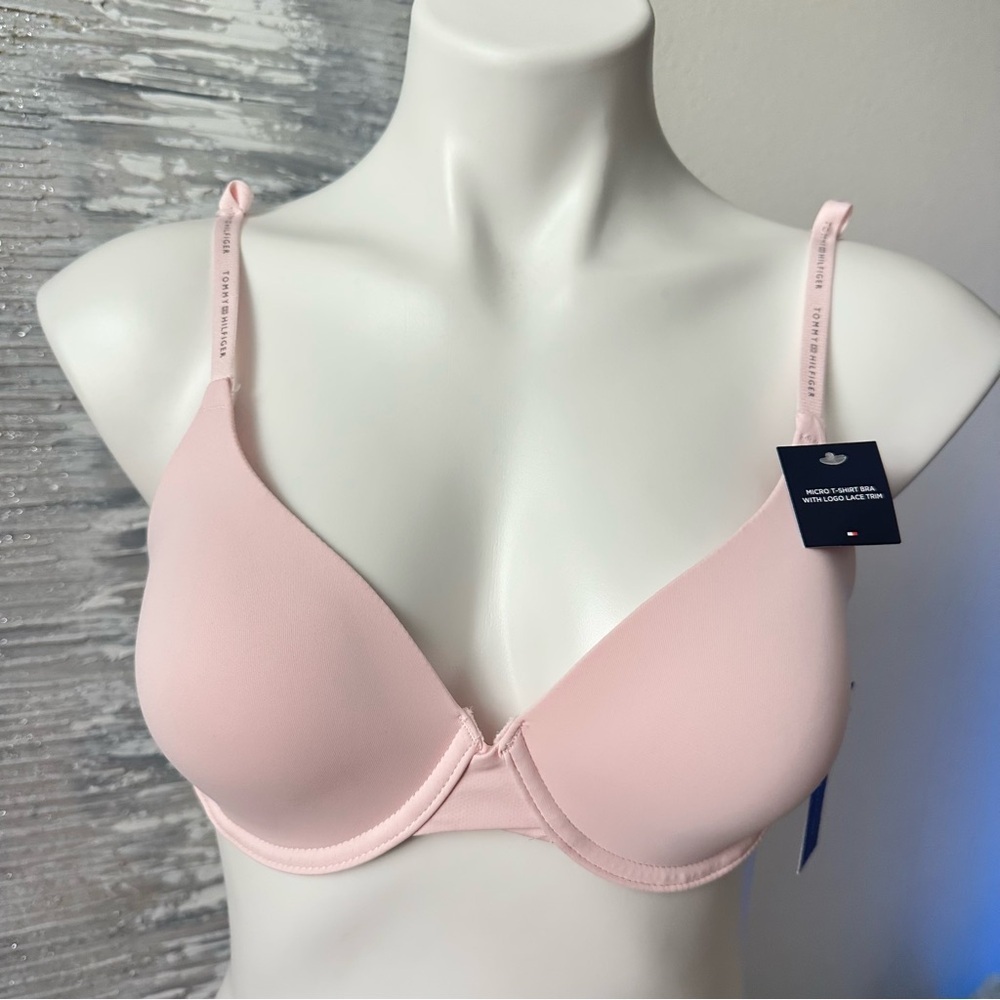 Tommy Hilfiger Light Pink Lace Trim Bra Size 34C